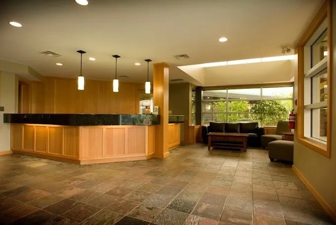 Commercial fitness centre with rubber and vinyl flooring